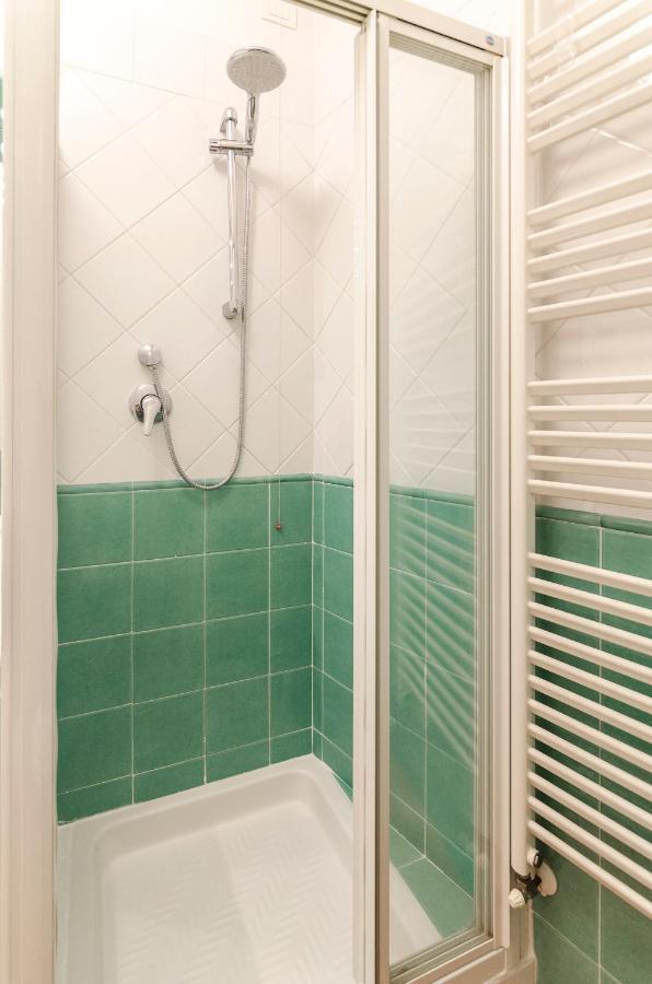 Apartamento Flat 13: Elegante E Luminoso Con Terrazzo Privato Bolonia Exterior foto